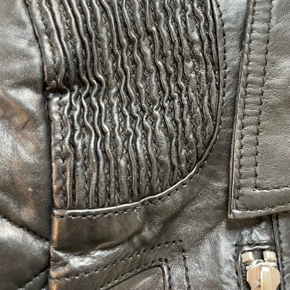 River Island 100% REAL LEATHER Quilted Moto Jacket - Black - Size UK 10 / US 6 - Picture 7 of 10